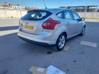 voitures-ford-focus-5-portes-2015-trend-sport-el-bouni-annaba-algerie