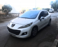 voitures-peugeot-207-2012-dar-el-beida-alger-algerie