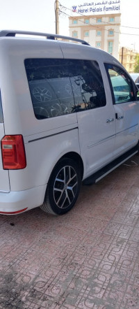 voitures-volkswagen-caddy-2018-highline-bab-ezzouar-alger-algerie