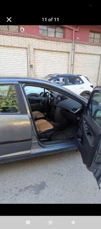 سيارات-peugeot-207-2011-بئر-الجير-وهران-الجزائر