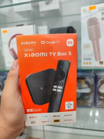 Xiaomi Mi TV Box S 2nd Génération, Streaming en 4K Ultra HD, Bluetooth, Wi-FI, 2GB RAM 8GB ROM