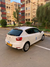 voitures-seat-ibiza-2013-fully-khemis-miliana-ain-defla-algerie