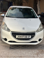 voitures-peugeot-208-2013-djelfa-algerie