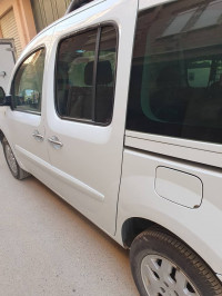 voitures-renault-kangoo-2012-el-eulma-setif-algerie