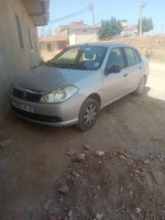 berline-renault-symbol-2011-chlef-algerie