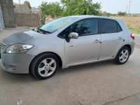 moyenne-berline-toyota-auris-2013-active-oued-rhiou-relizane-algerie