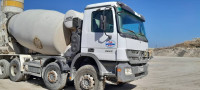 camion-مرسداس-3341-84-2011-ouled-moussa-boumerdes-algerie