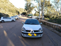 voitures-renault-clio-classique-2005-el-khroub-constantine-algerie