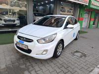 voitures-hyundai-accent-2013-el-eulma-setif-algerie