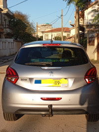 voitures-peugeot-208-2019-allure-facelift-zerizer-el-tarf-algerie