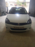 voitures-renault-clio-campus-2013-el-ouricia-setif-algerie