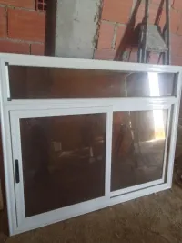 نوافذ ألومنيوم