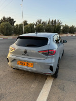 voitures-renault-clio-5-alpine-gris-nardo-2024-mascara-algerie