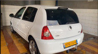 voitures-renault-clio-campus-2012-extreme-oued-rhiou-relizane-algerie