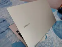 Samsung galaxy 15,6" tactile amoled 360