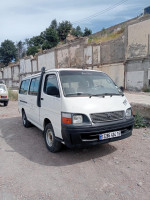 mini-bus-toyota-hiace-2004-ain-el-hammam-tizi-ouzou-algerie