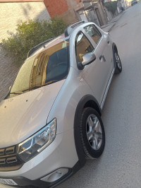 voitures-dacia-sandero-2018-stepway-relizane-algerie