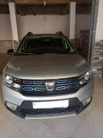 voitures-dacia-sandero-2023-stepwey-ain-defla-algerie