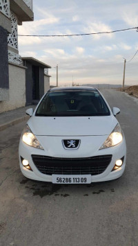 voitures-peugeot-207-2013-allure-setif-algerie