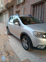 voitures-dacia-sandero-2017-tissemsilt-algerie