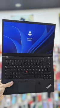 LENOVO X1 CARBON I7-10TH GÉNÉRATION 16GB RAM 512 SSD ECRAN FULL HD