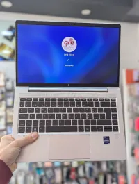 HP ELITEBOOK 640 G10 I5 1345U 13TH 16GB 512 SSD FULL HD