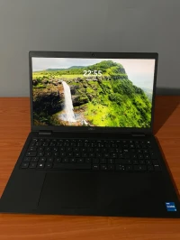 Dell latitude 3520 i5 1135G7 ram 16GB 256 SSD 15,6 FHD