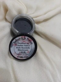Dentifrice au charbon actif et siwek (sans bicarbonate de soude