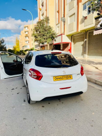 voitures-peugeot-208-2013-allure-el-eulma-setif-algerie