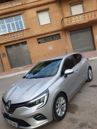 voitures-renault-clio5-2021-intoens-setif-algerie