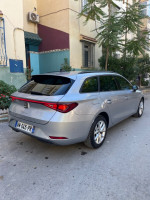 voitures-seat-leon-2022-style-setif-algerie