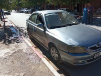 voitures-hyundai-accent-2006-bouira-algerie