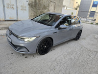 voitures-volkswagen-golf-8-2022-r-line-ain-mlila-oum-el-bouaghi-algerie