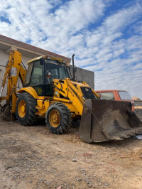 engin-jcb-3cx-2001-metkaouak-batna-algerie