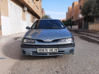 voitures-renault-laguna-1-2000-msila-algerie