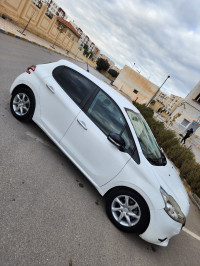 voitures-peugeot-208-2015-active-el-eulma-setif-algerie