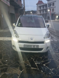 voitures-peugeot-partner-2015-tepee-allure-amoucha-setif-algerie