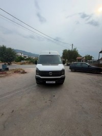 عربة-نقل-volkswagen-crafter-2016-تيزي-وزو-الجزائر