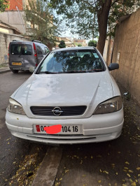 voitures-opel-astra-2004-baraki-alger-algerie