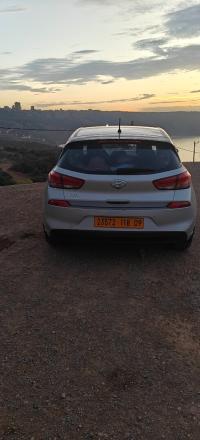 سيارات-hyundai-i30-2018-وهران-الجزائر