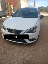 voitures-seat-ibiza-2015-black-line-chlef-algerie