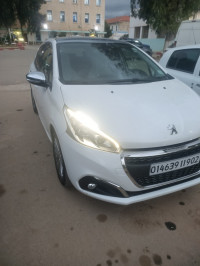 voitures-peugeot-208-2019-allure-facelift-chlef-algerie