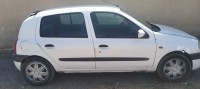 سيارات-renault-clio-2-2001-قصر-صباحي-أم-البواقي-الجزائر