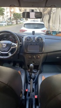 سيارات-dacia-sandero-2018-stepway-بئر-مراد-رايس-الجزائر