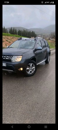 السيارات-النفعية-dacia-duster-2015-سطيف-الجزائر