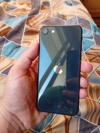 هواتف-ذكية-iphone-se2020-براقي-الجزائر