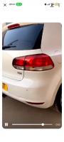 moyenne-berline-volkswagen-golf-6-2012-mostaganem-algerie