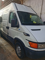 utilitaire-iveco-35c12-daily-2007-drean-el-tarf-algerie