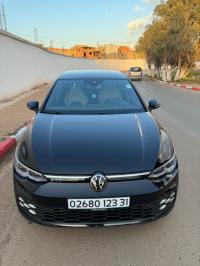 voitures-volkswagen-golf-8-2023-gtd-oran-algerie