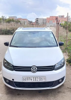 voitures-volkswagen-touran-2012-match-douera-alger-algerie